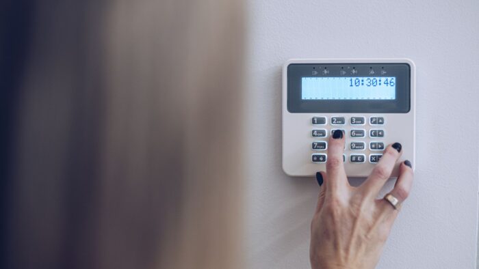 Home Security Cape Town monitoring equipment