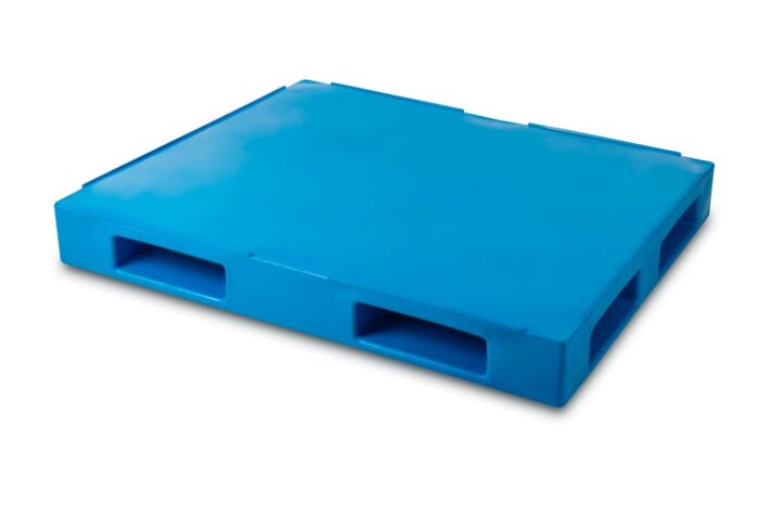 Choosing the Right Pallets for Industrial Warehousing 2 | Warehouse Equipment Suppliers | West Coast Suppliers PT1530PR4 Perimeter Base Plastic Pallet pallets